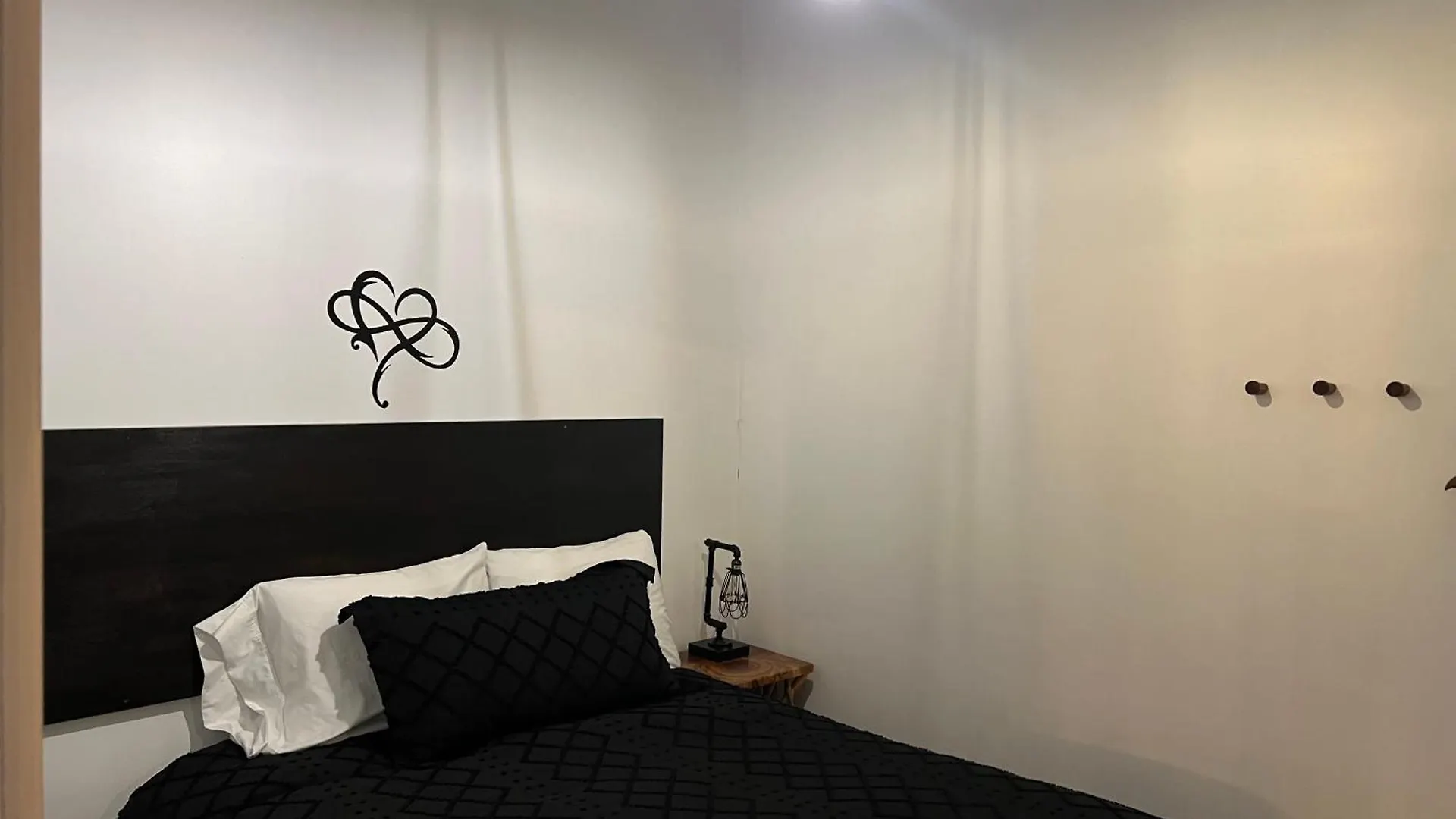 Nyc Speakeasy-Bedstuy Chapel Διαμέρισμα Νέα Υόρκη 0*,  Ηνωμένες Πολιτείες της Αμερικής